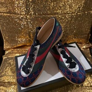 Gucci sneaker Beautiful colors